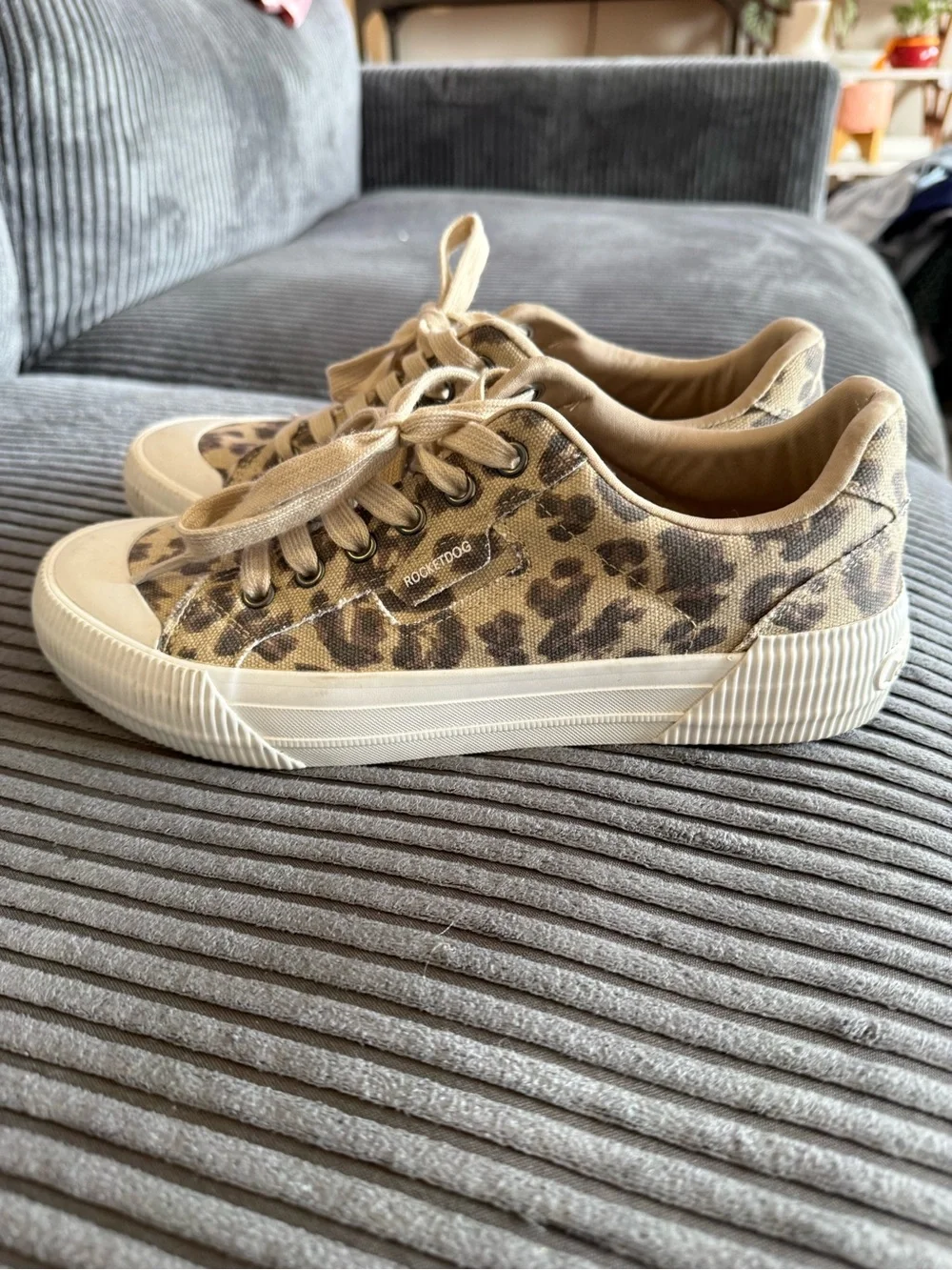 Rocket Dog leopard pattern